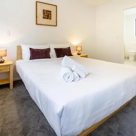 Stylish Cbd Escape 2Br Townhouse Apartment Christchurch Exterior photo